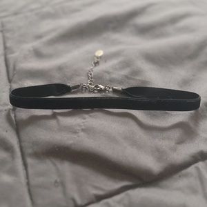 Black velvet choker necklace